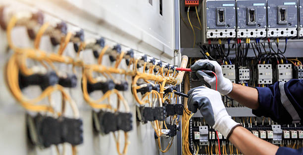 Professional Electrician technician working in Bayport, NY